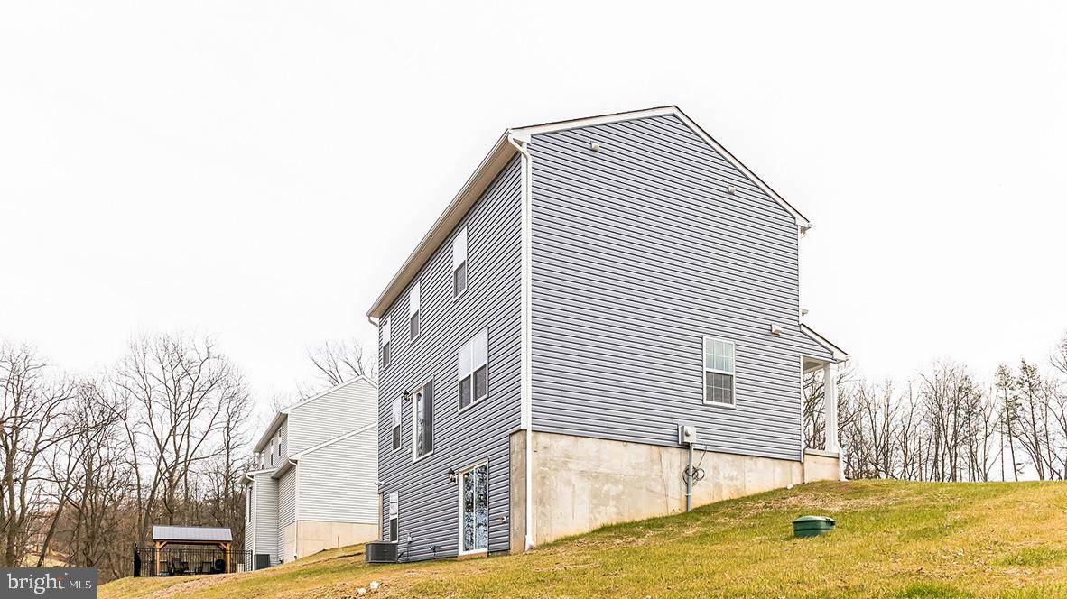 Bernville, PA 19506,10 PENN HILLS DRIVE #16