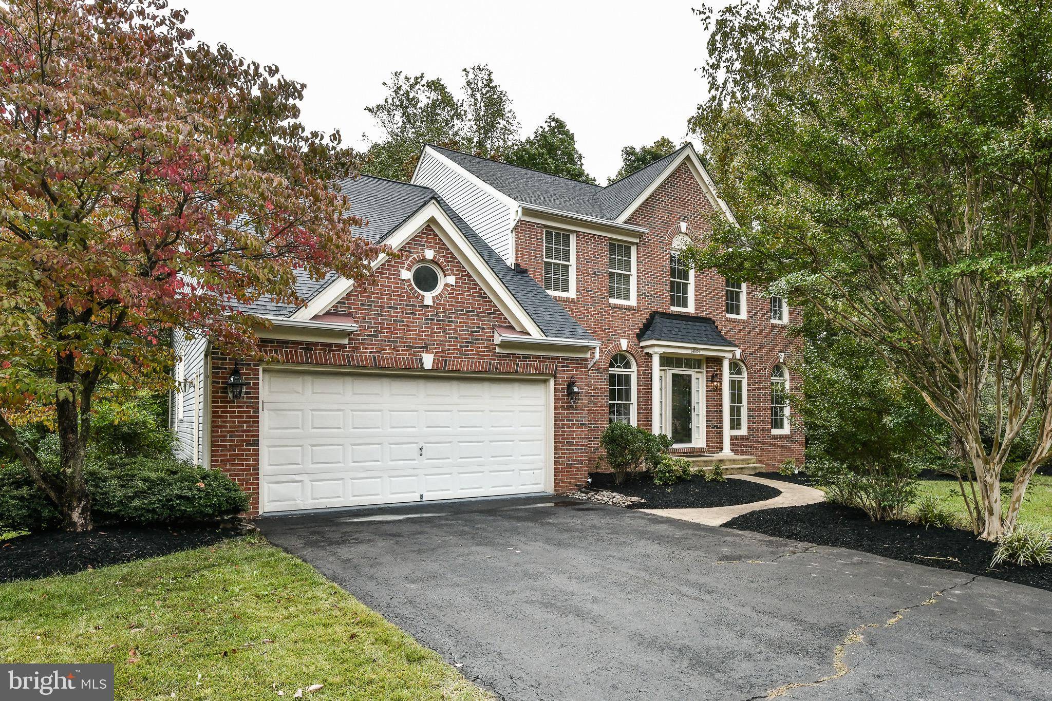 Centreville, VA 20121,14804 GREEN POST CT