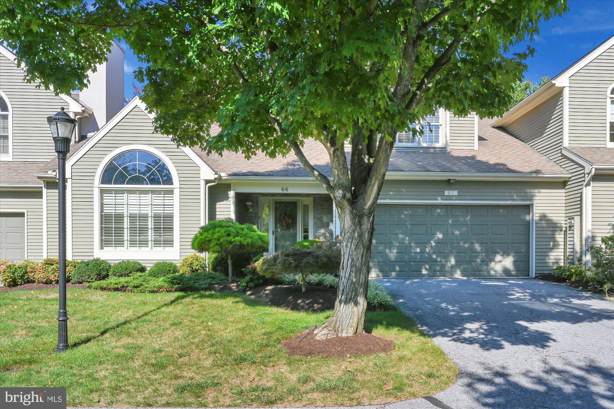 Lancaster, PA 17601,66 DEER FORD DR