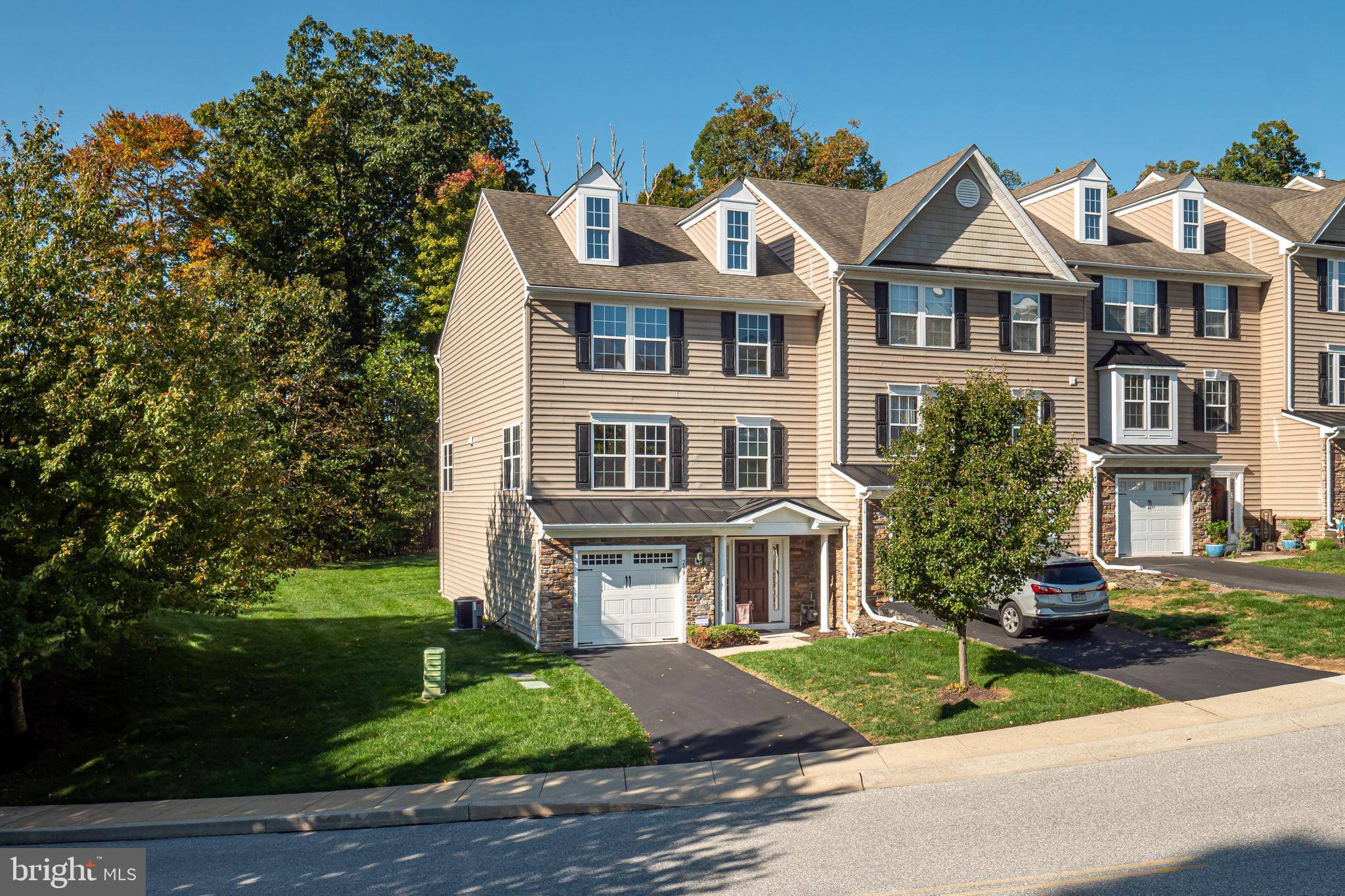 Downingtown, PA 19335,299 TALL TREES CIR