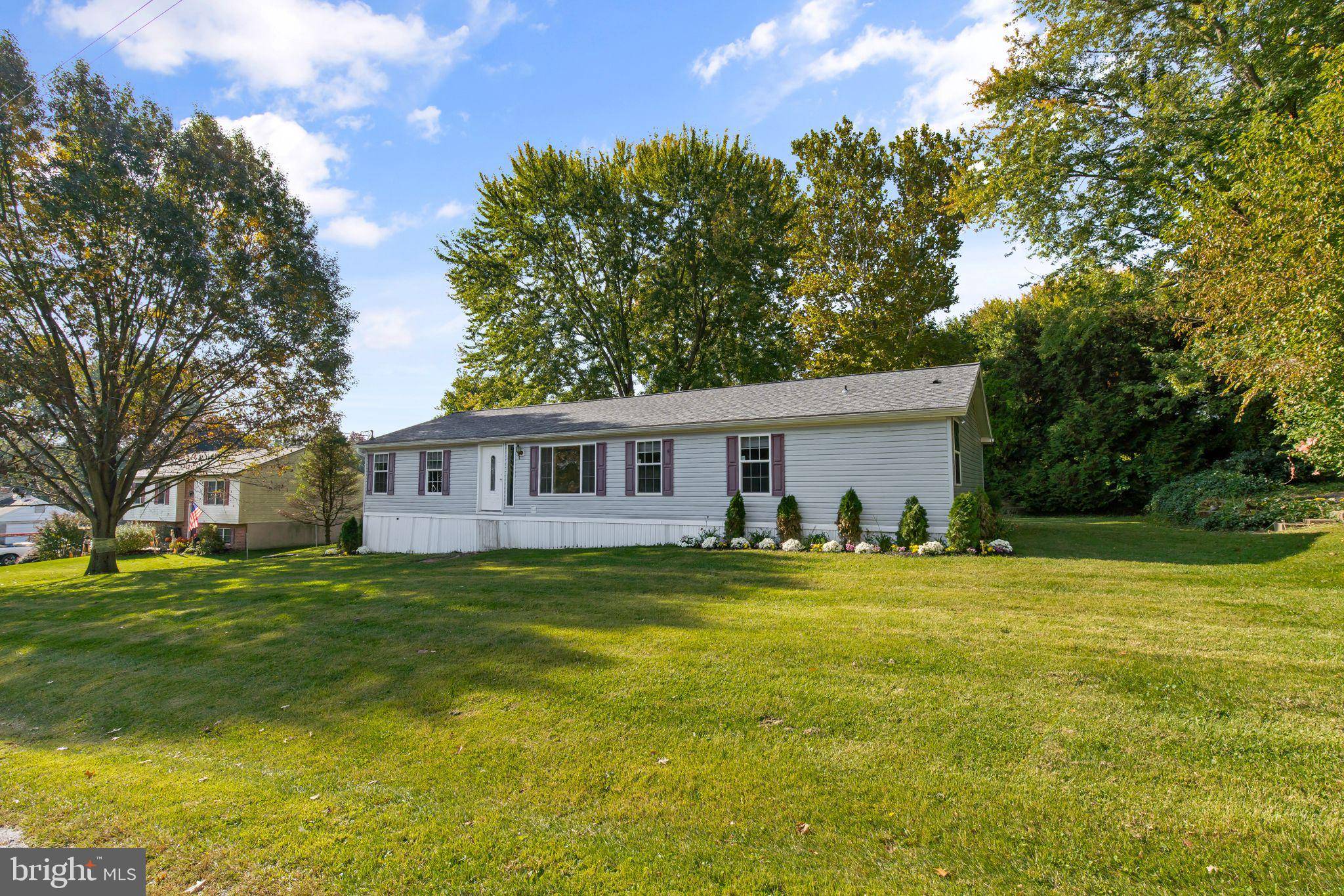 Bainbridge, PA 17502,302 S 2ND ST