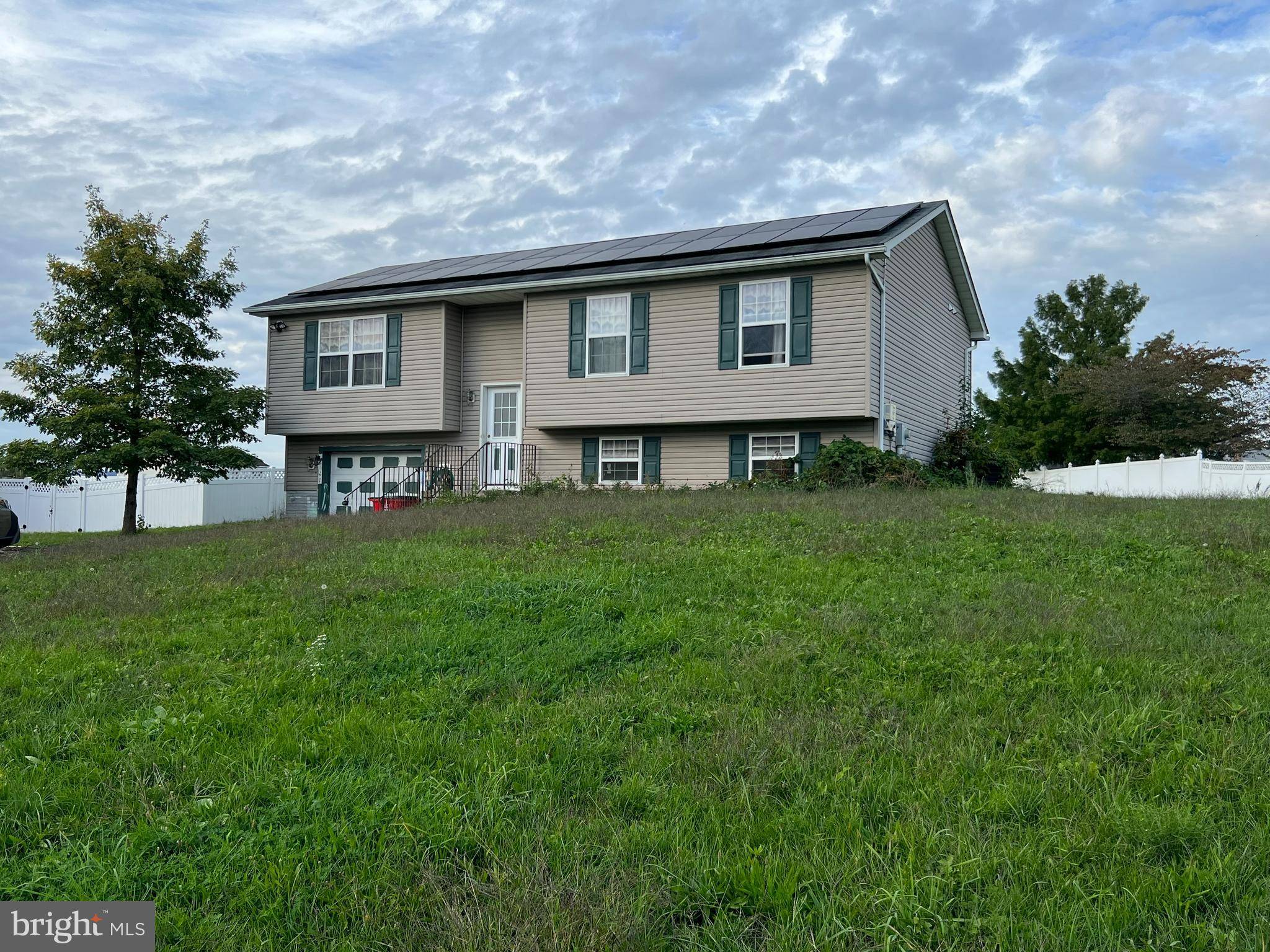 Shippensburg, PA 17257,208 PIKE CT