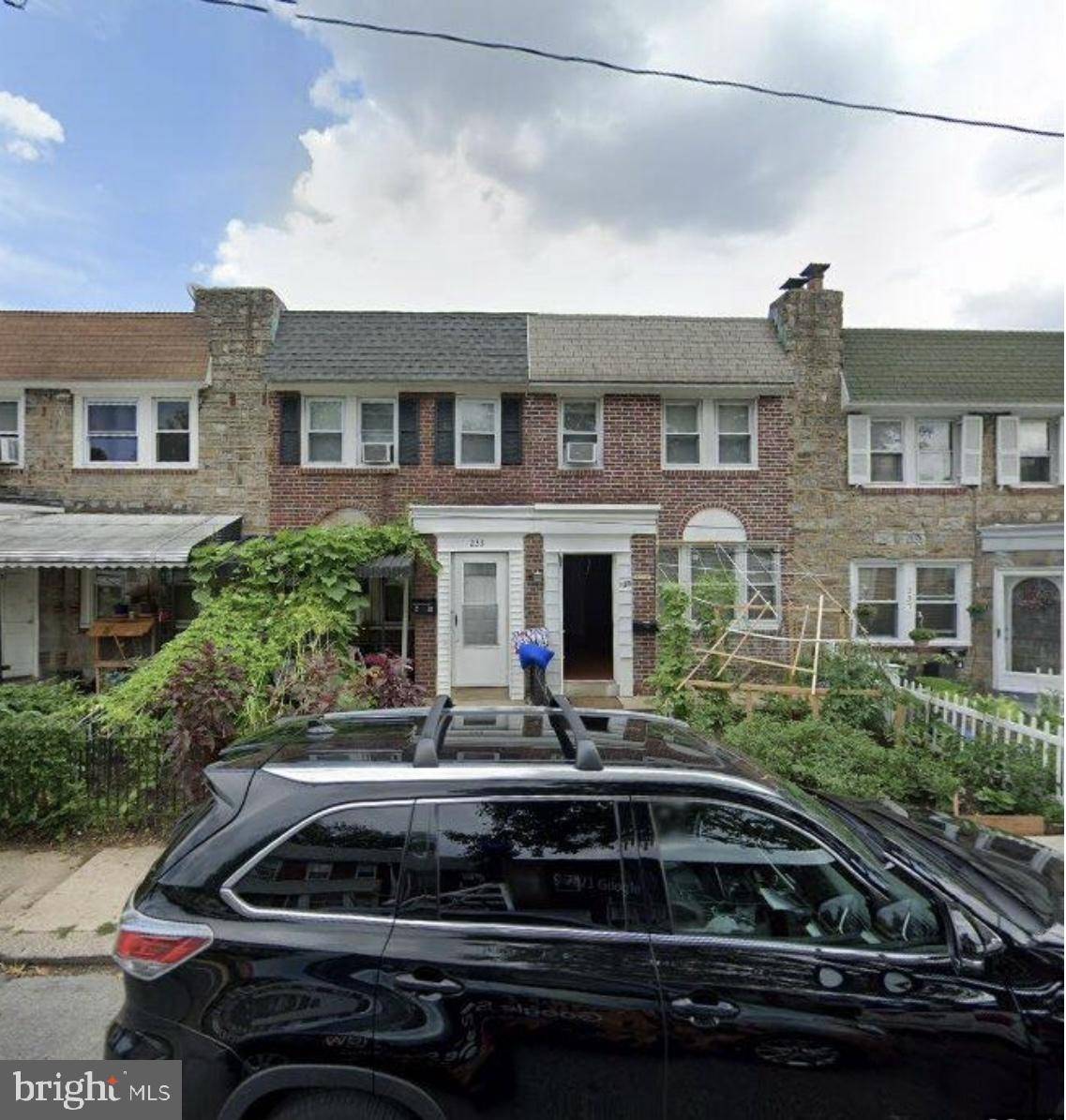 Upper Darby, PA 19082,263 GLENDALE RD