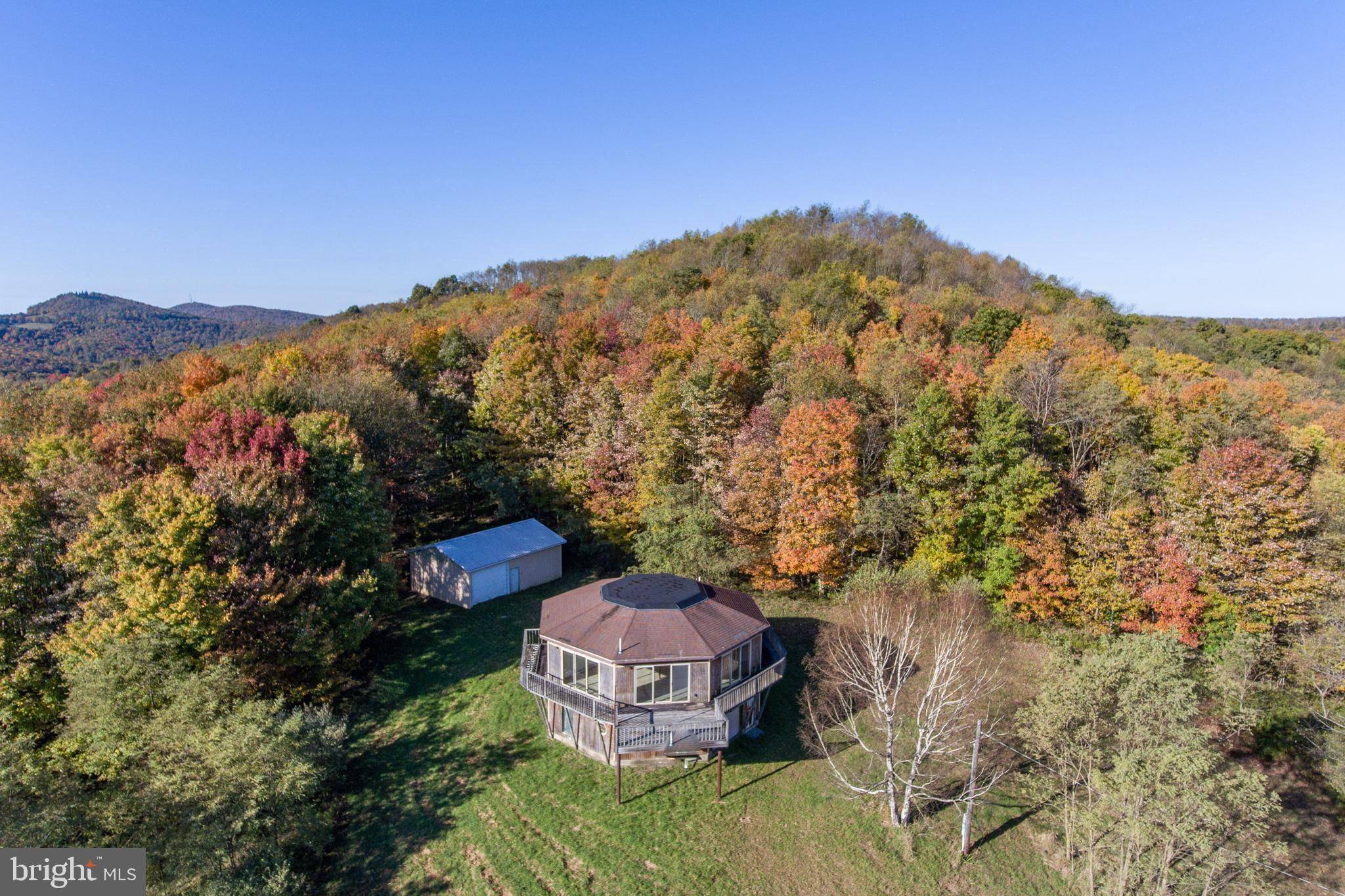 Terra Alta, WV 26764,2281 FREELAND RD