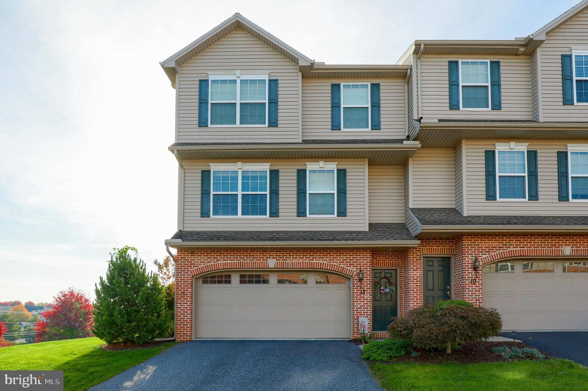 Lemoyne, PA 17043,12 VISTA CIR