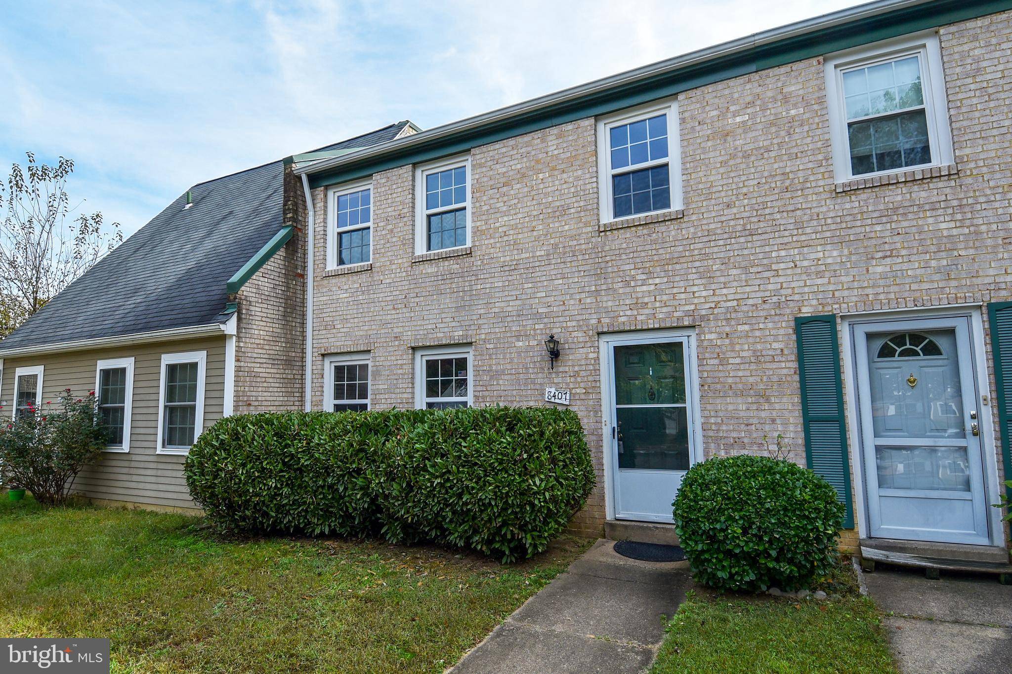 Springfield, VA 22153,8407 DAMPIER CT