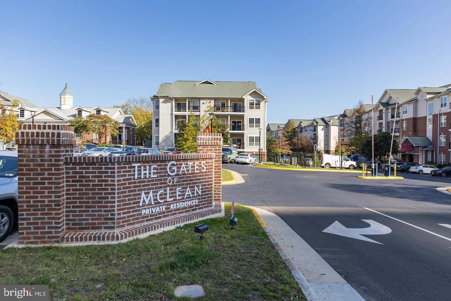 Mclean, VA 22102,1581 SPRING GATE DR #5203