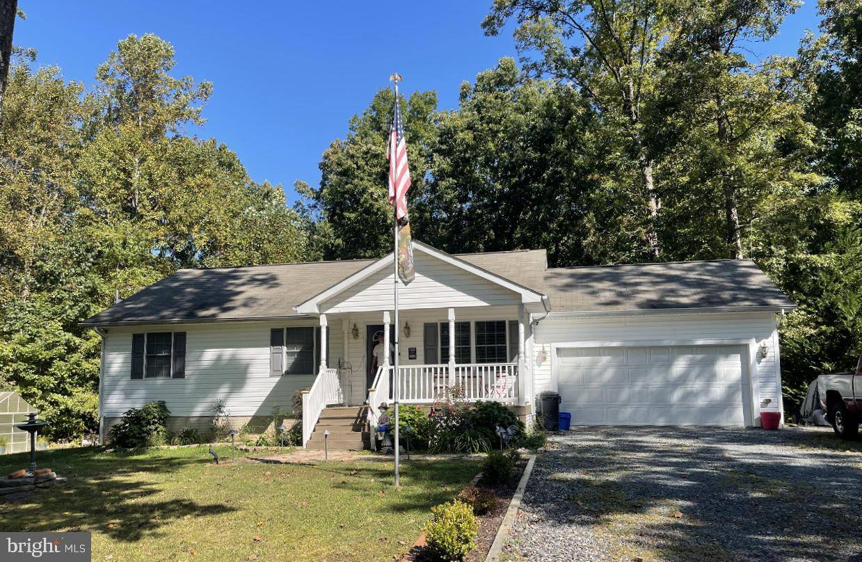 Louisa, VA 23093,273 PETTIT PL