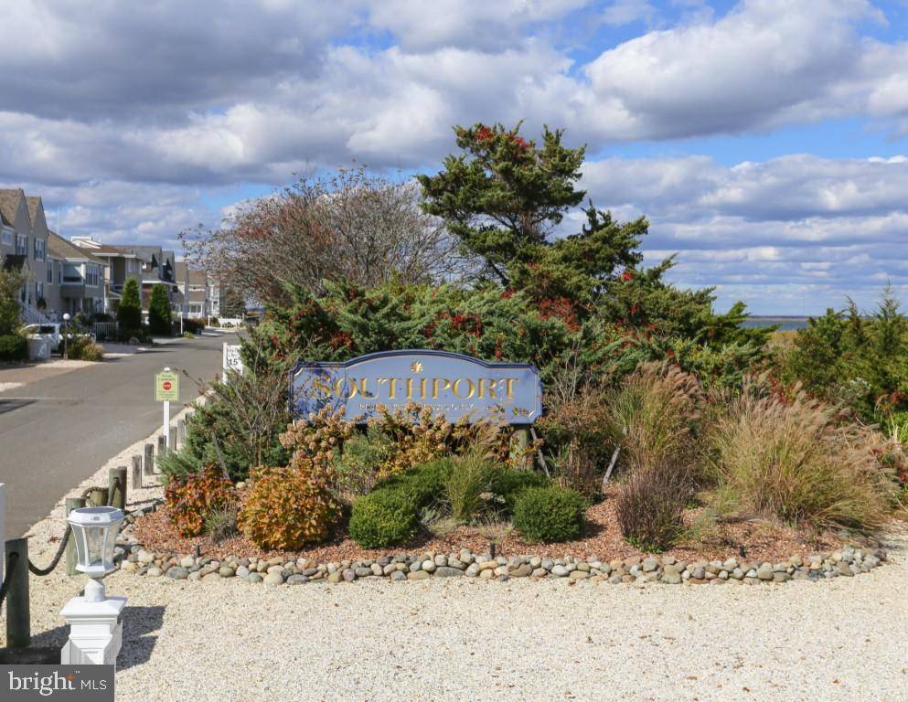 Long Beach Township, NJ 08008,110 NEWPORT DR