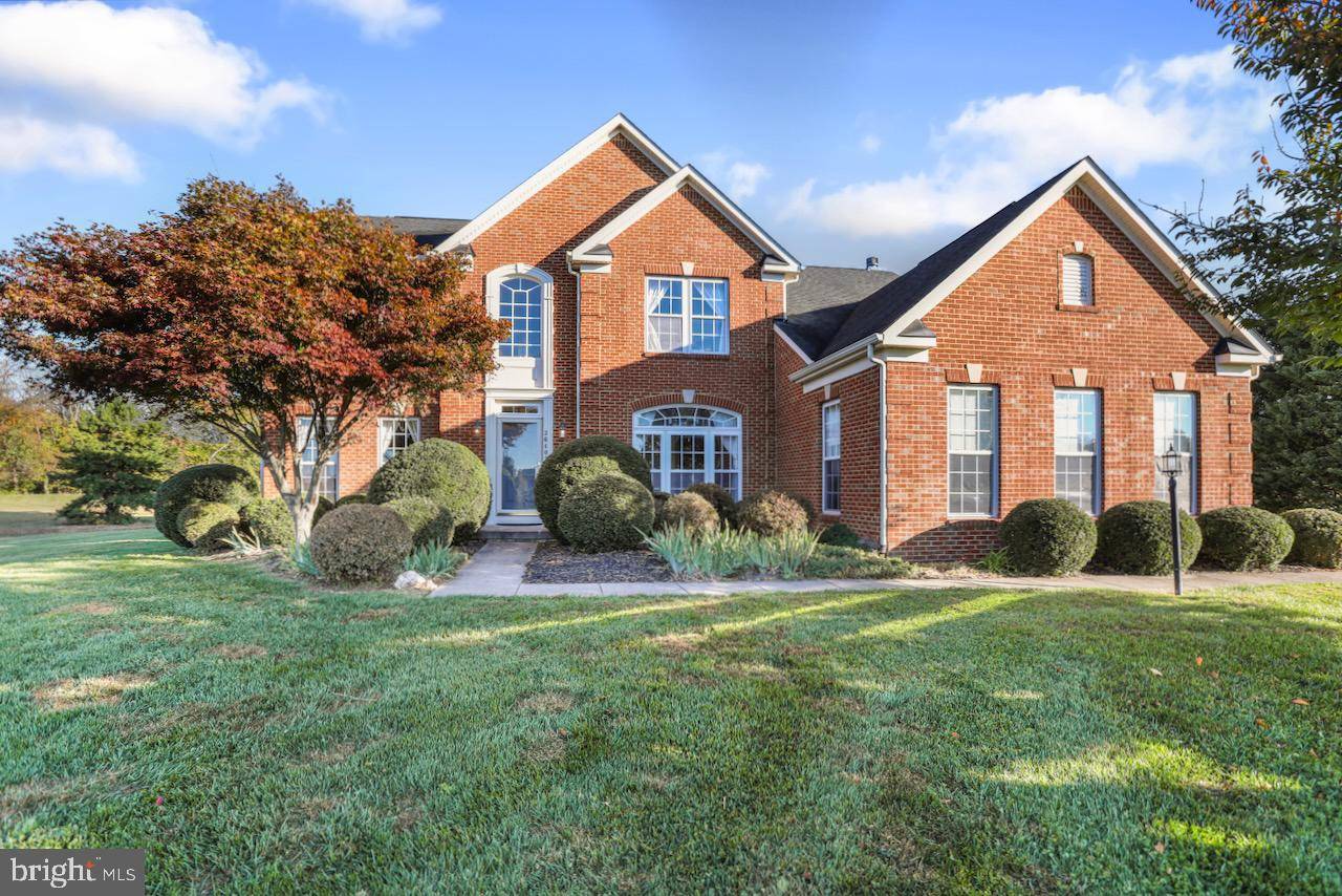 Round Hill, VA 20141,36402 DWYER CT