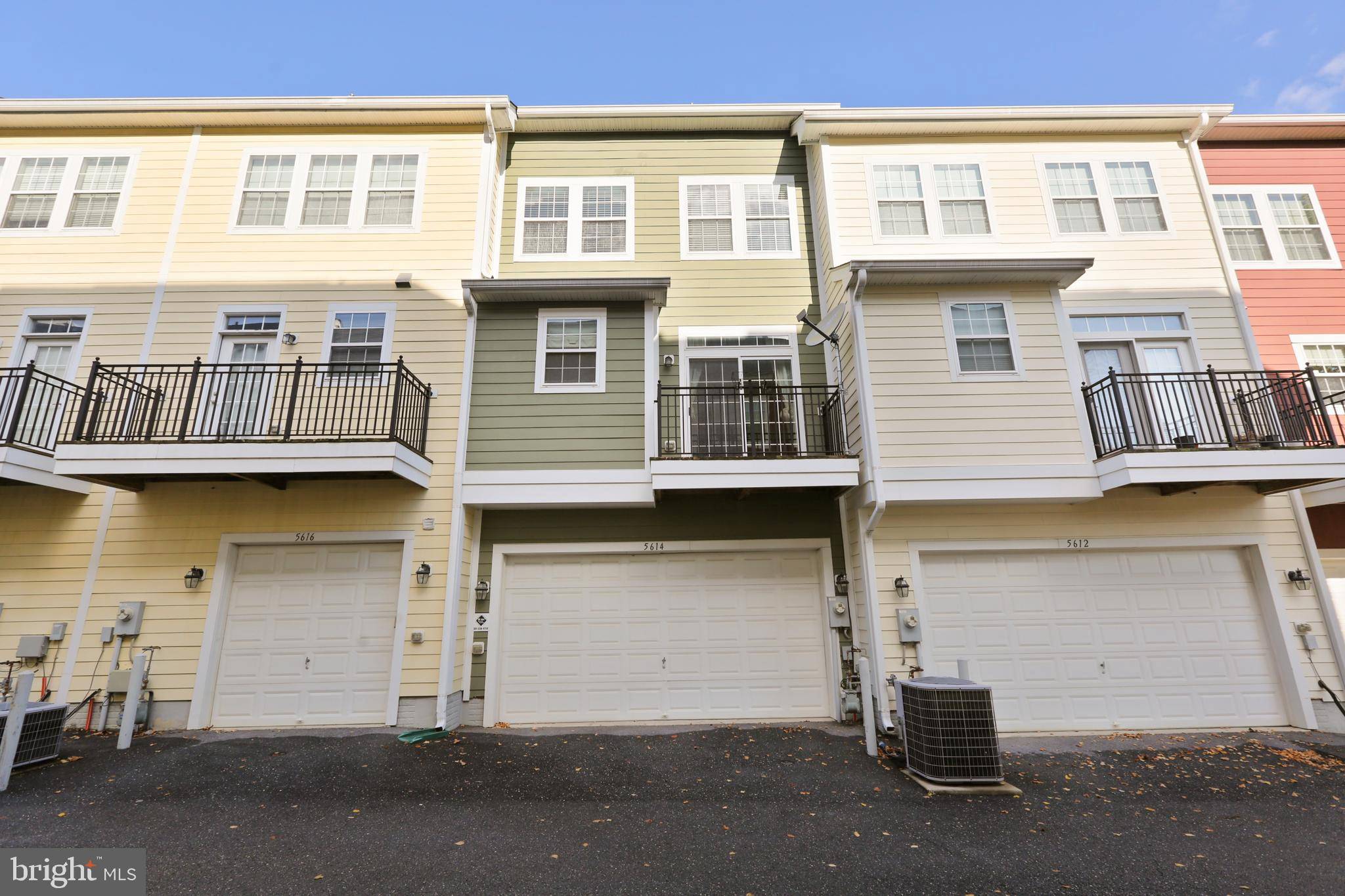 Ellicott City, MD 21043,5614 LILLBURN PL