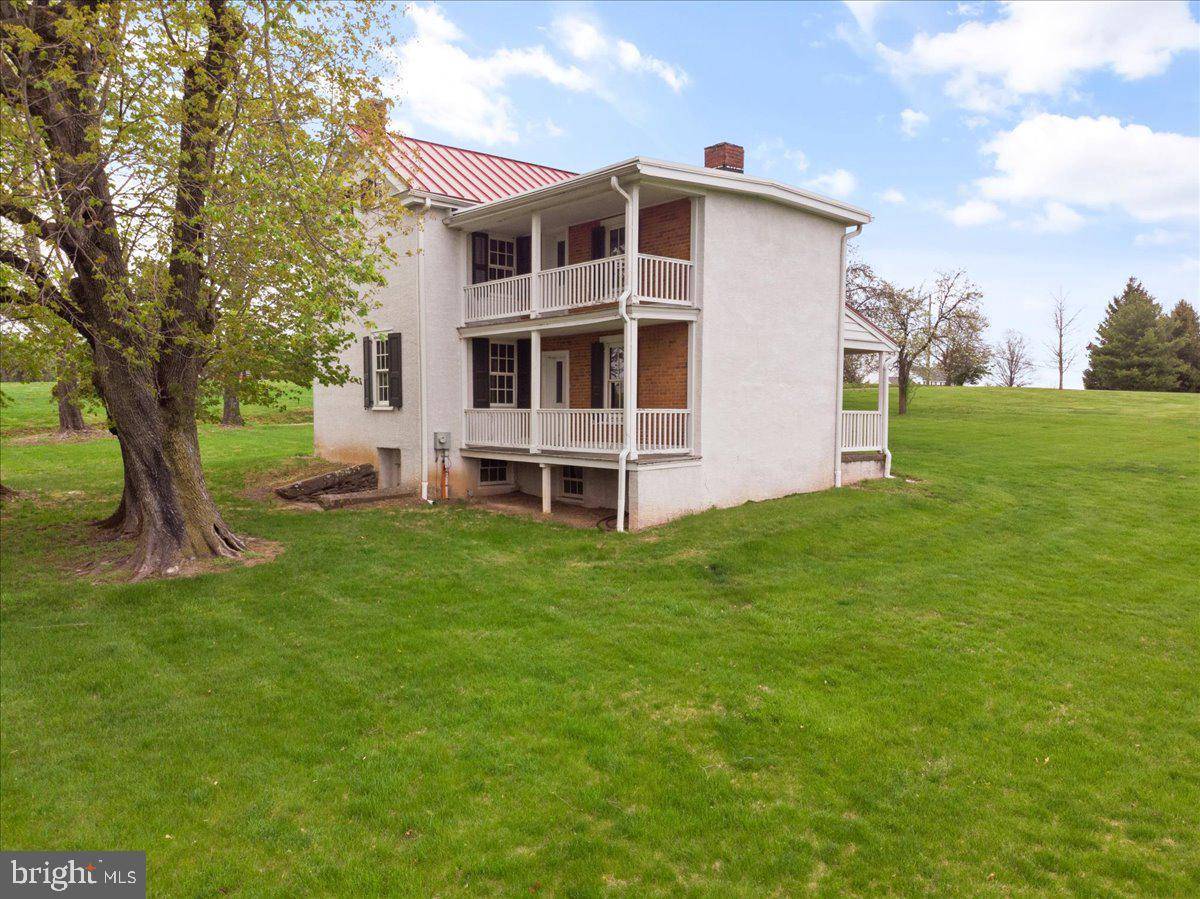 Ottsville, PA 18942,1121 DEER RUN RD