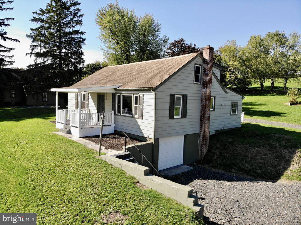 Pine Grove, PA 17963,331 SWEET ARROW LAKE RD