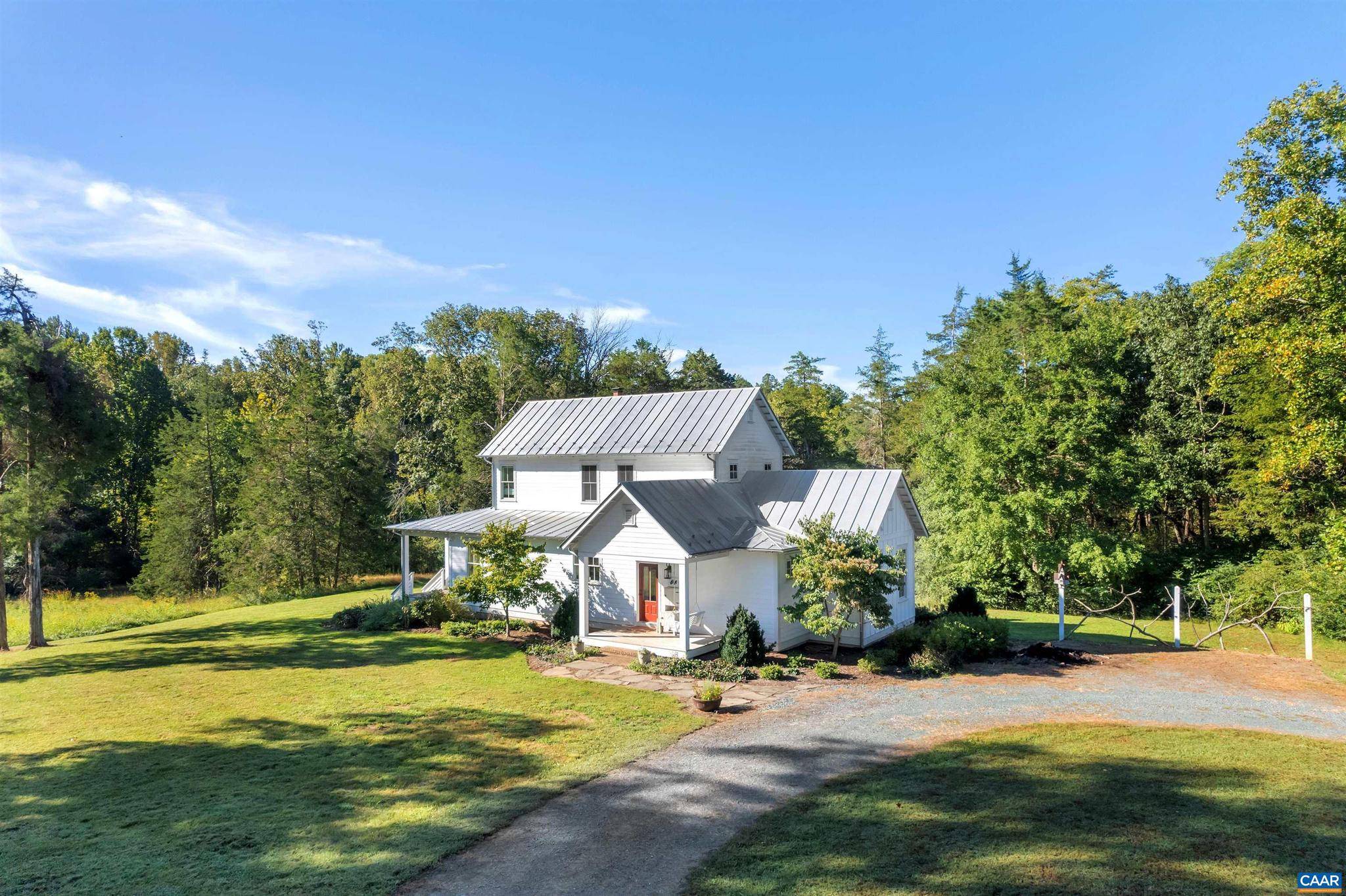 Scottsville, VA 24590,6816 SCOTTSVILLE RD