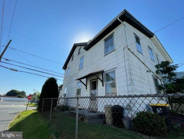 Robesonia, PA 19551,20 N CHURCH ST