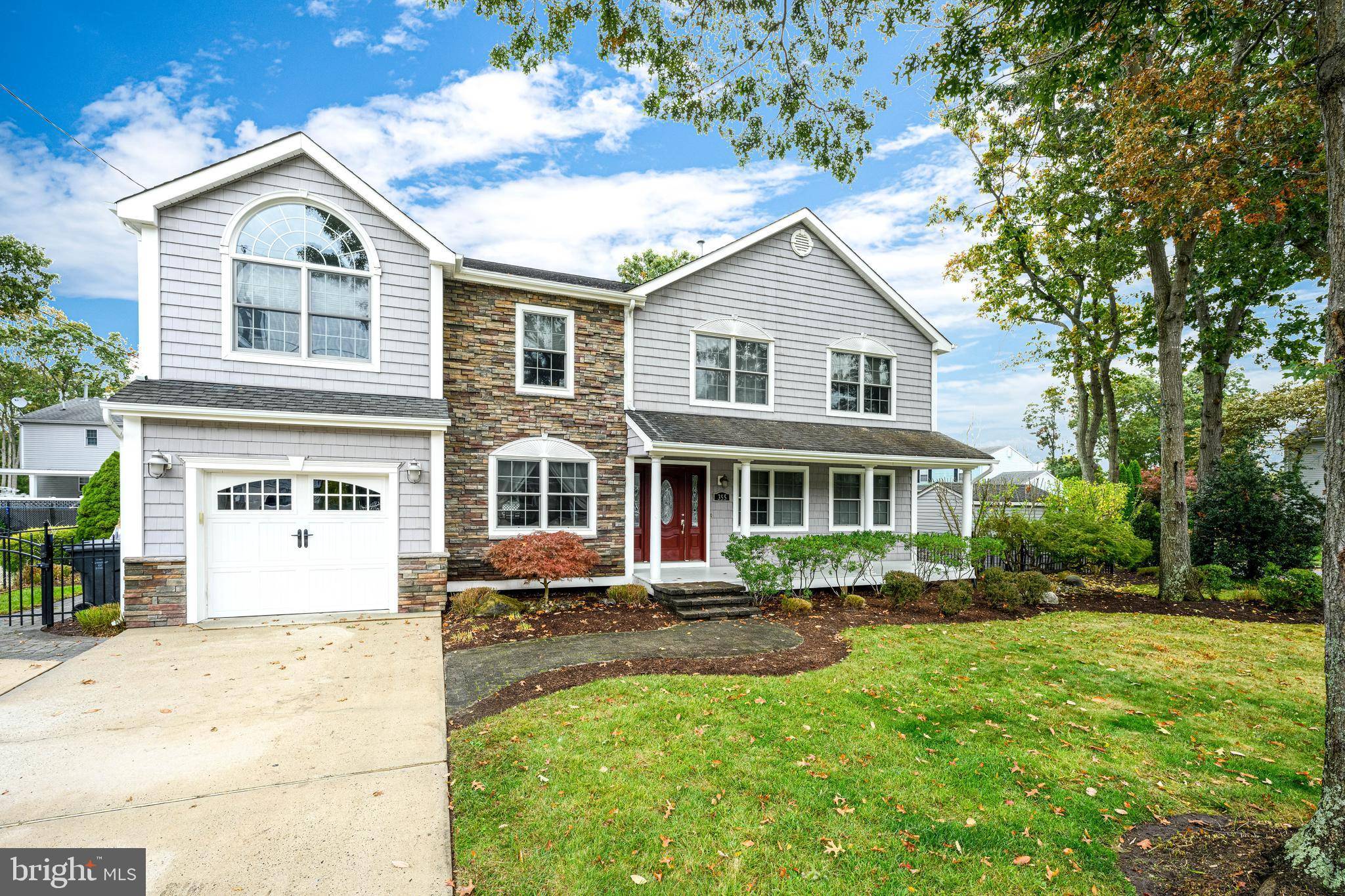 Brick, NJ 08723,355 ELM LN