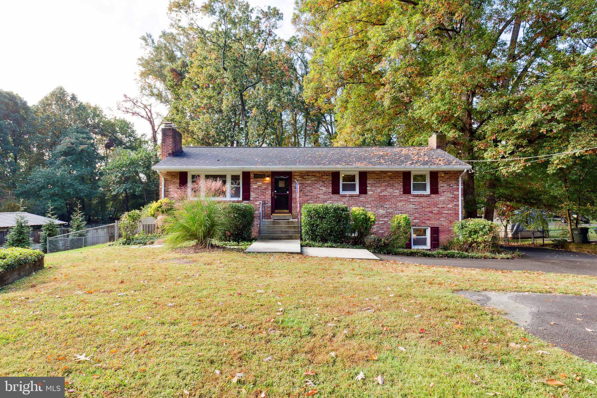 Oakton, VA 22124,11929 WAPLES MILL RD