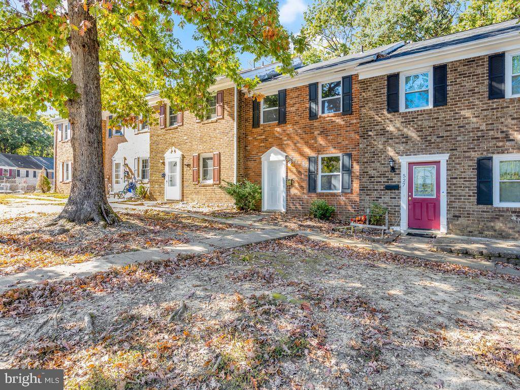 Fredericksburg, VA 22408,525 OLDE GREENWICH CIR