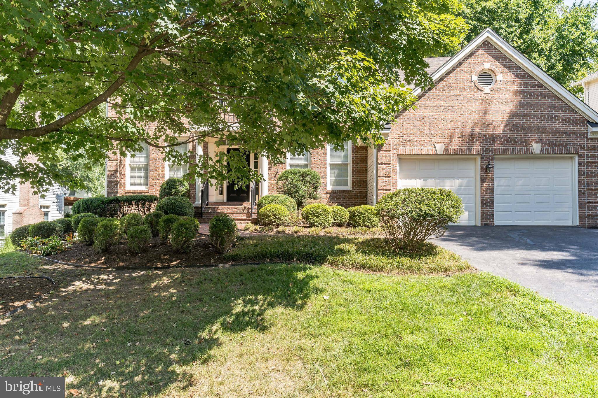 Fairfax Station, VA 22039,7929 HOLLINGTON PL