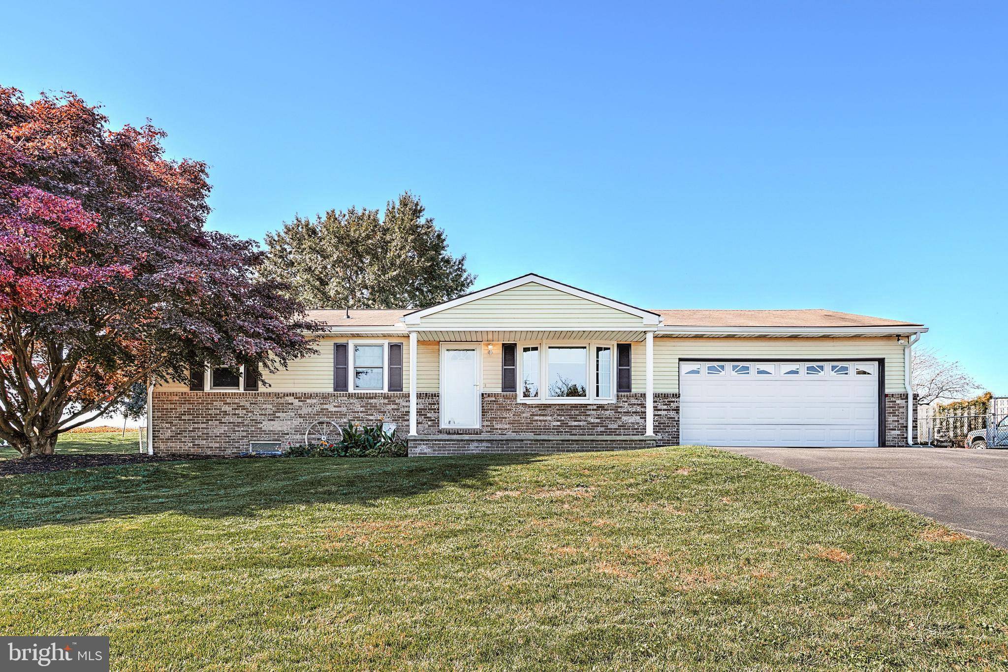 York, PA 17408,1456 WHISPERING SPRINGS DR