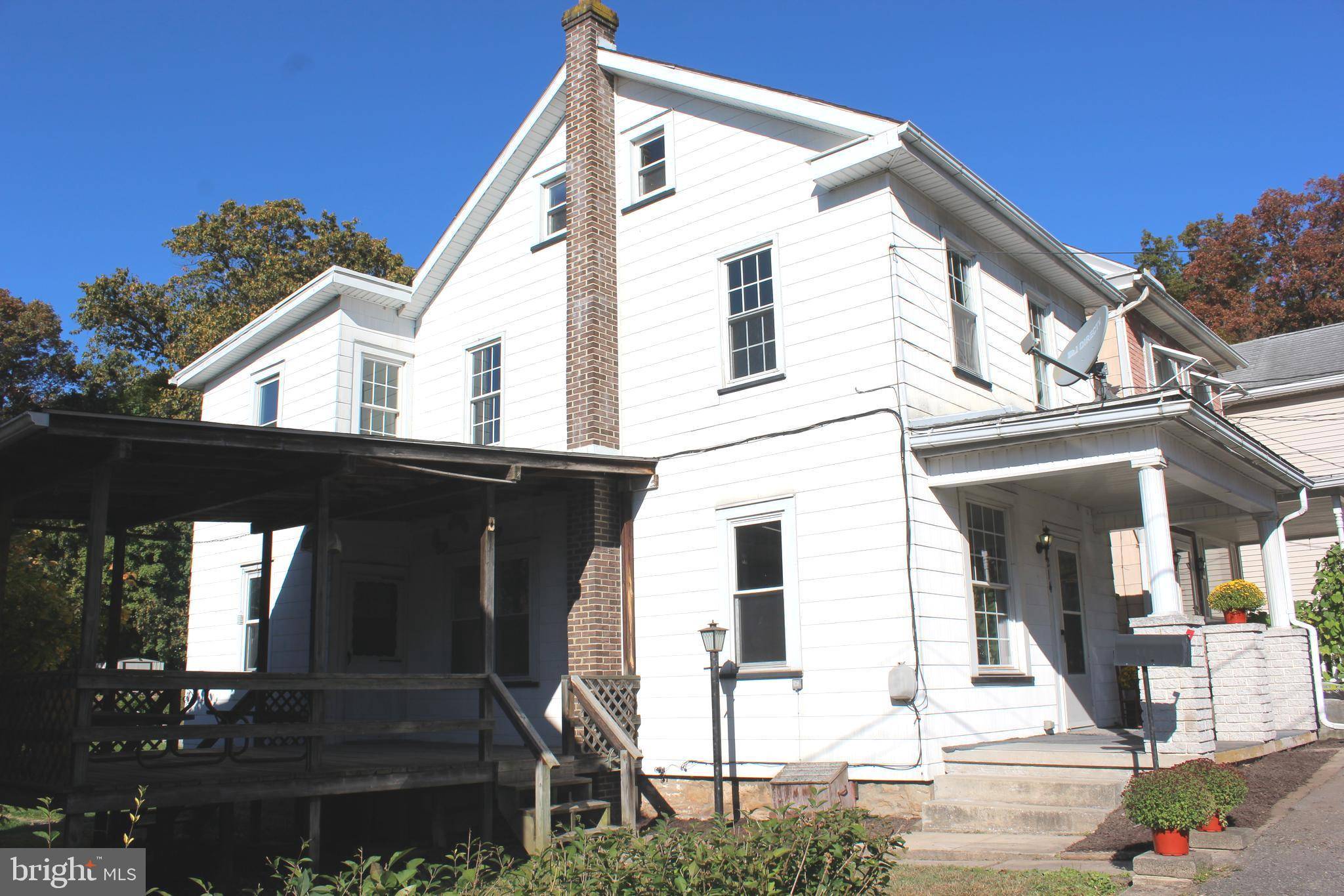 Williamstown, PA 17098,214 WALNUT ST