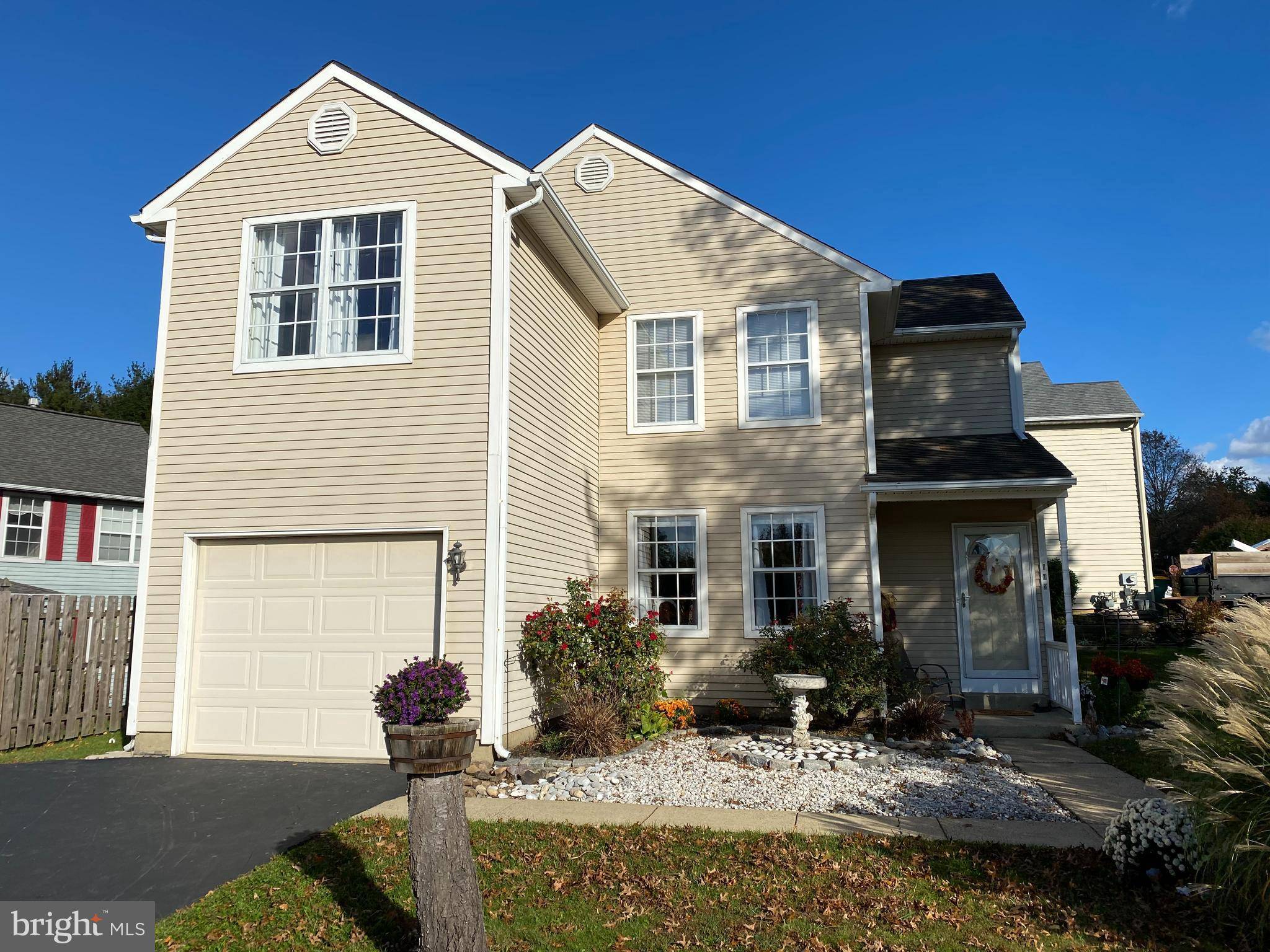 Newtown, PA 18940,102 N ASCOT CT