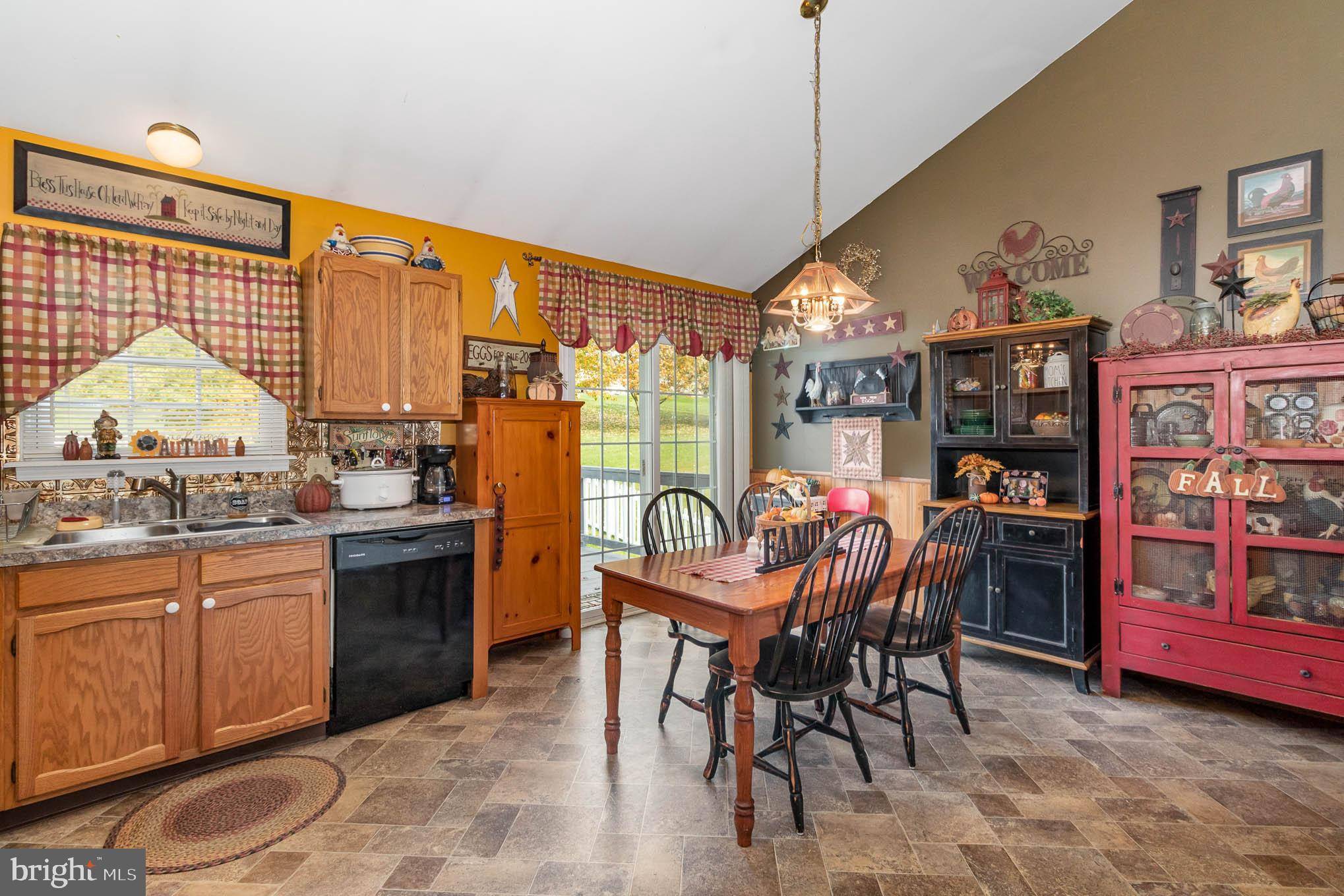 Red Lion, PA 17356,225 OVERVIEW CIR W