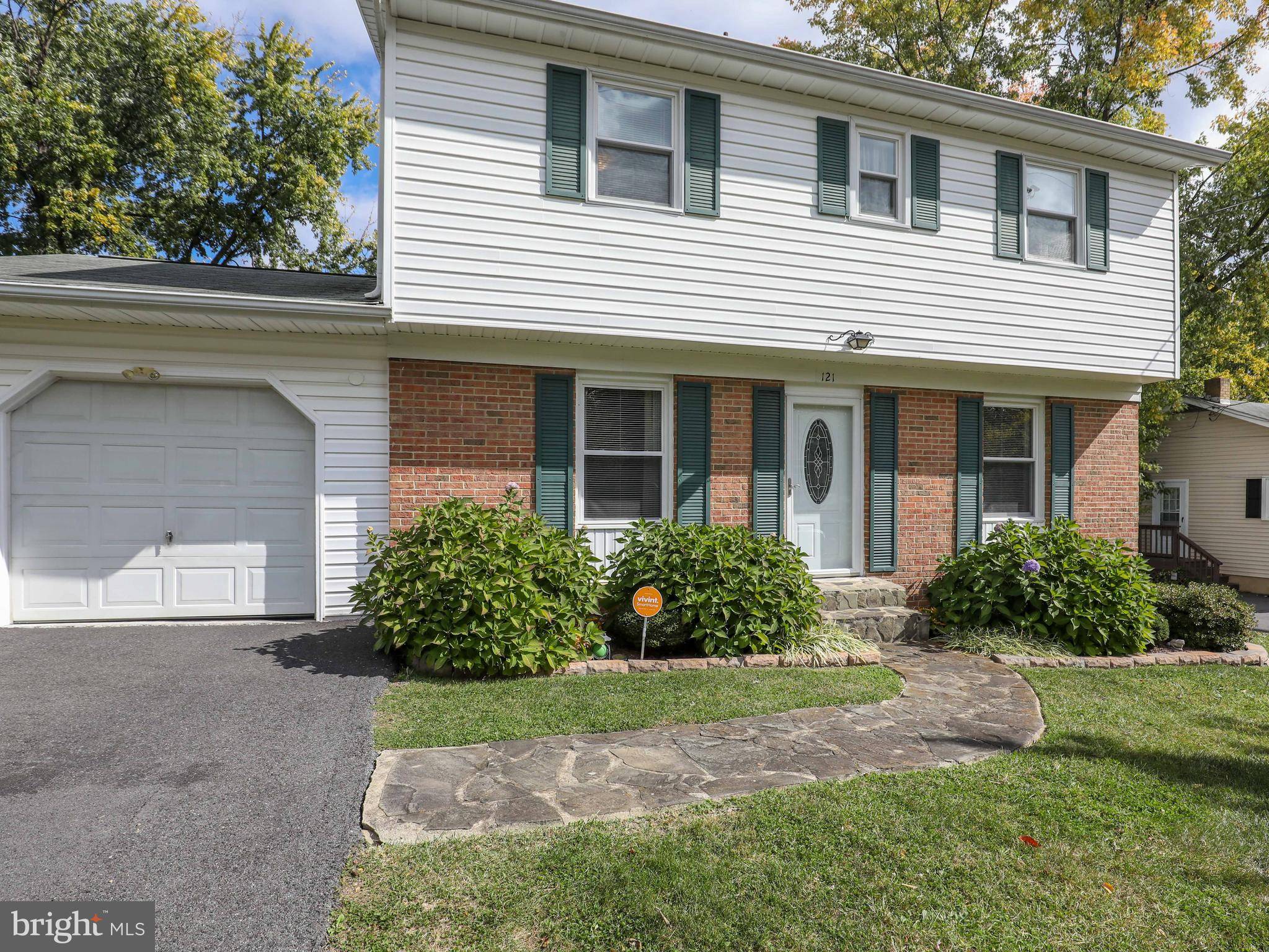 Winchester, VA 22602,121 CHERRY HILL CIR