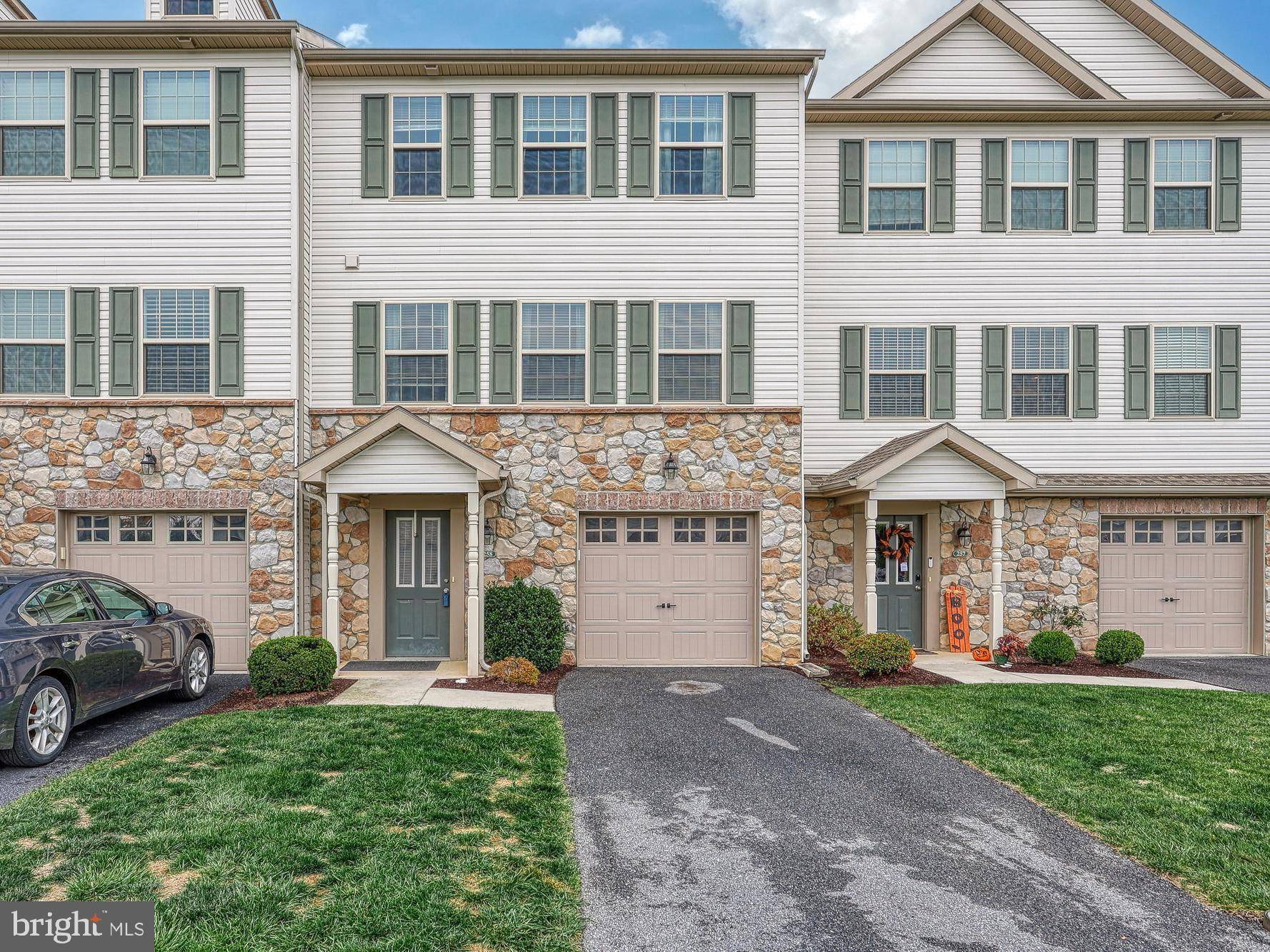 Mechanicsburg, PA 17055,258 MELBOURNE LN