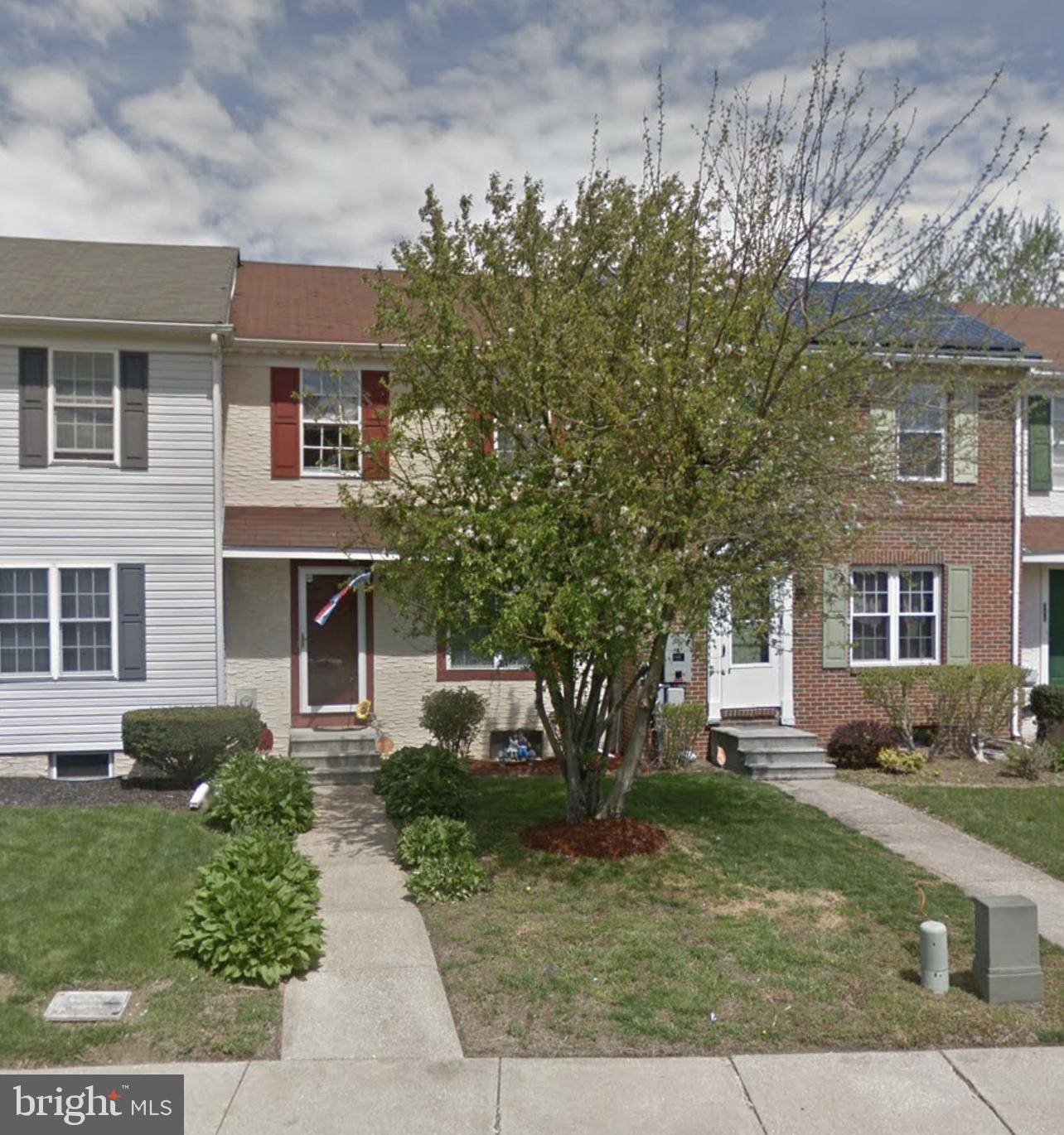 Dover, DE 19904,285 GREEN BLADE DR