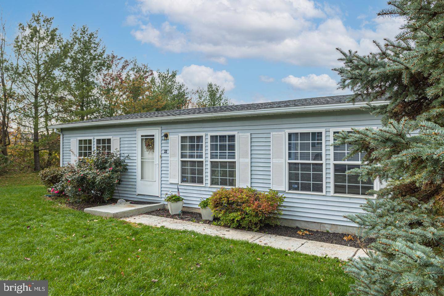 Harleysville, PA 19438,32 BENTWOOD CIR