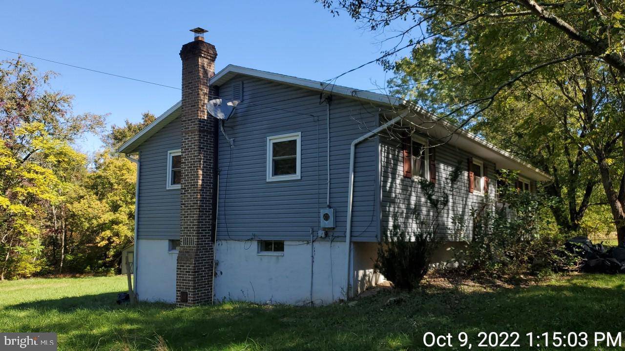 Berkeley Springs, WV 25411,119 CALVIN UNGER LN