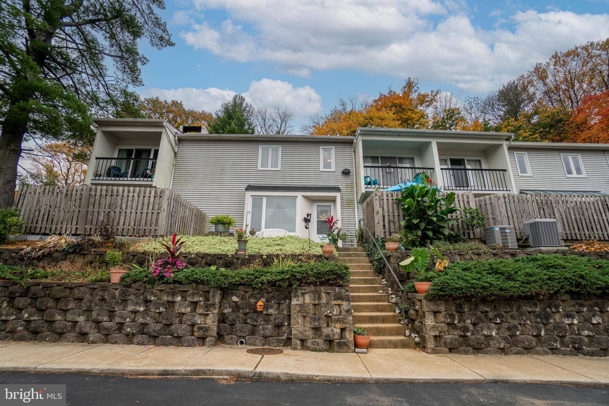 Newtown Square, PA 19073,147 W KENILWORTH CIR