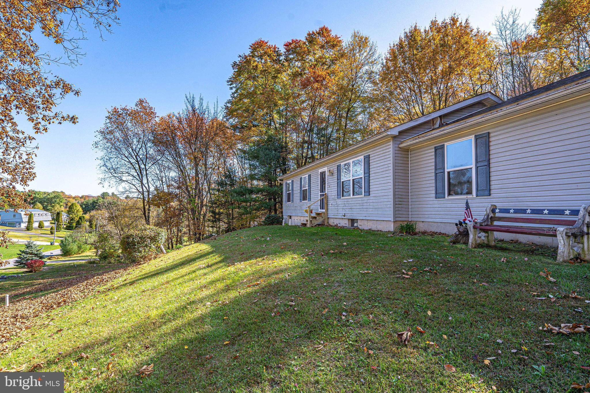 Lehighton, PA 18235,973 UPPER NIS HOLLOW DR