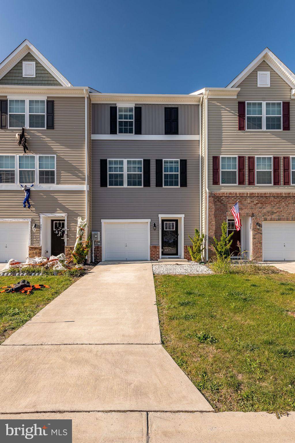 Martinsburg, WV 25404,205 DREXEL CT