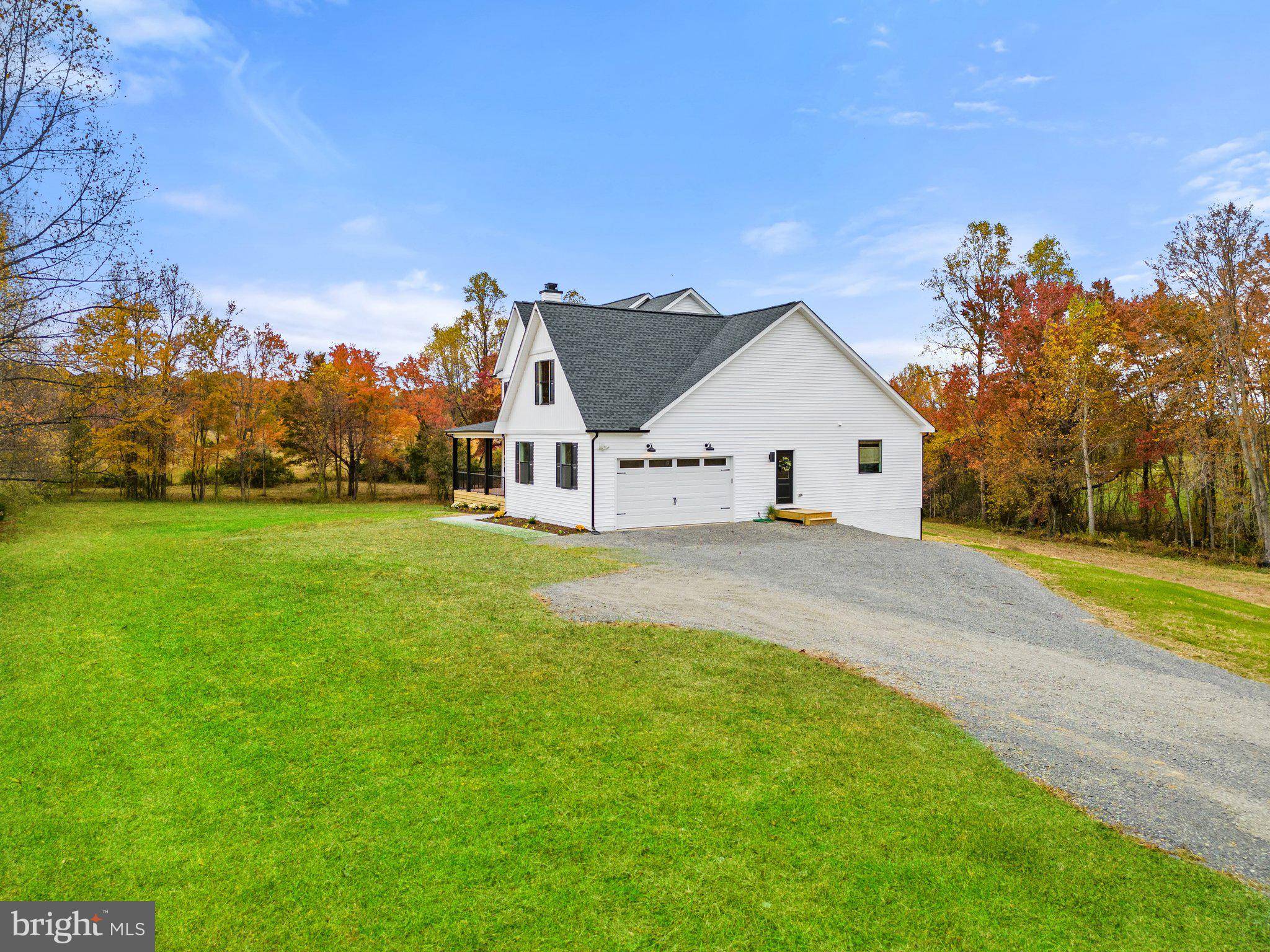 Reva, VA 22735,6279 HOLLY HILL FARM LN