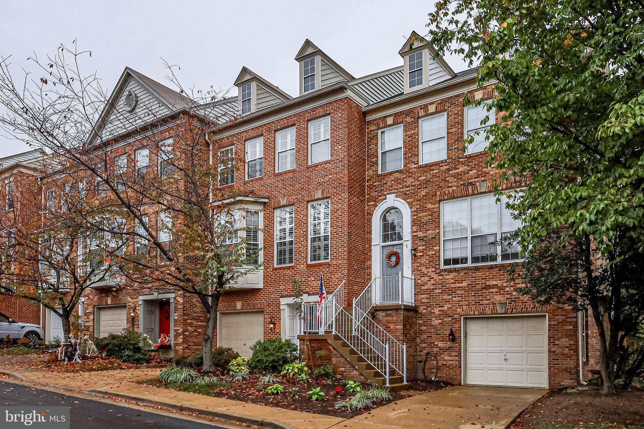 Alexandria, VA 22304,3 ARELL CT