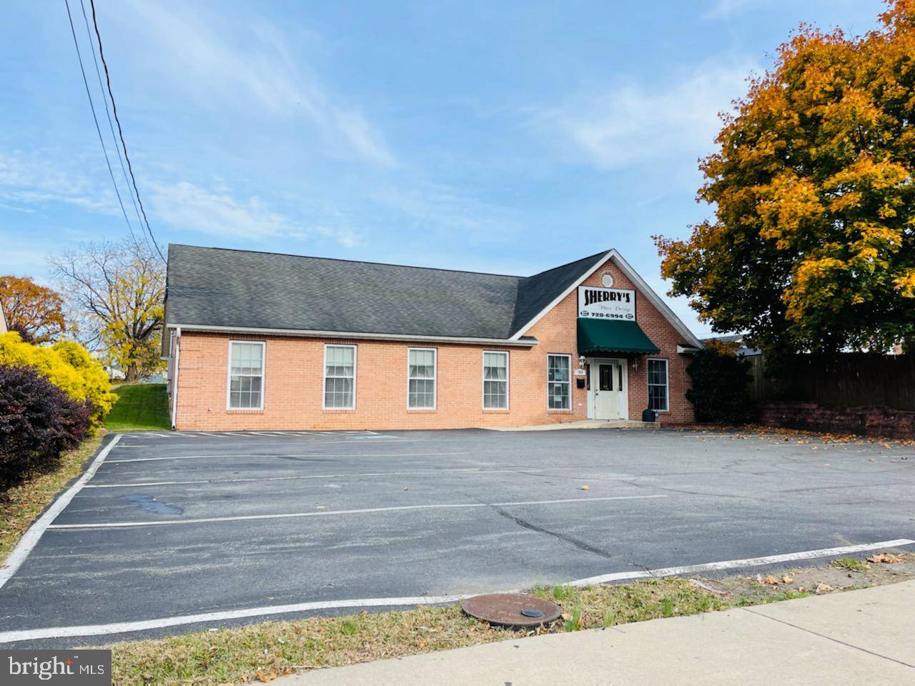 Ranson, WV 25438,104 N MILDRED ST