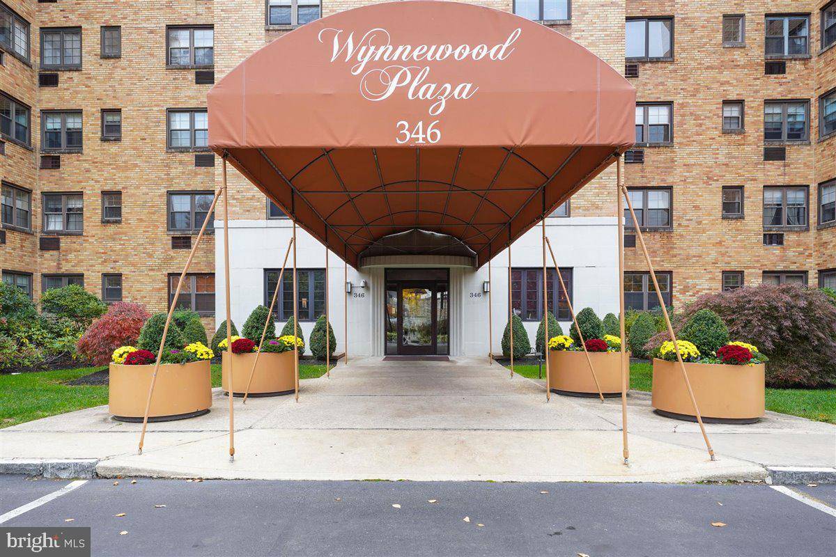 Wynnewood, PA 19096,346 E LANCASTER AVE #209