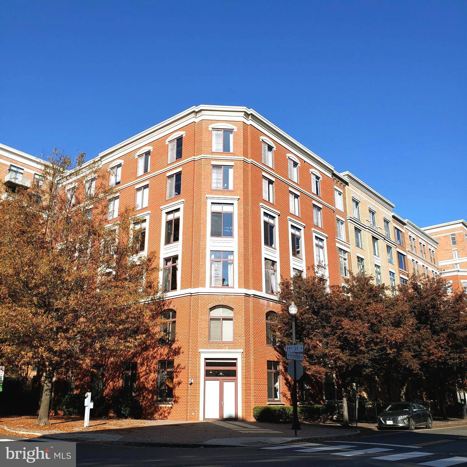 Arlington, VA 22201,1201 N GARFIELD ST N #907