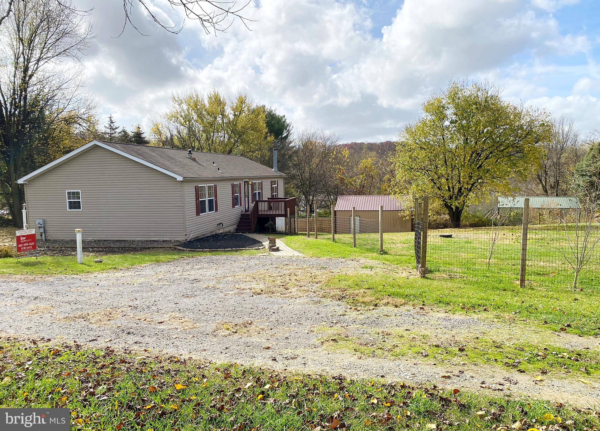 Atglen, PA 19310,15 FARM LN