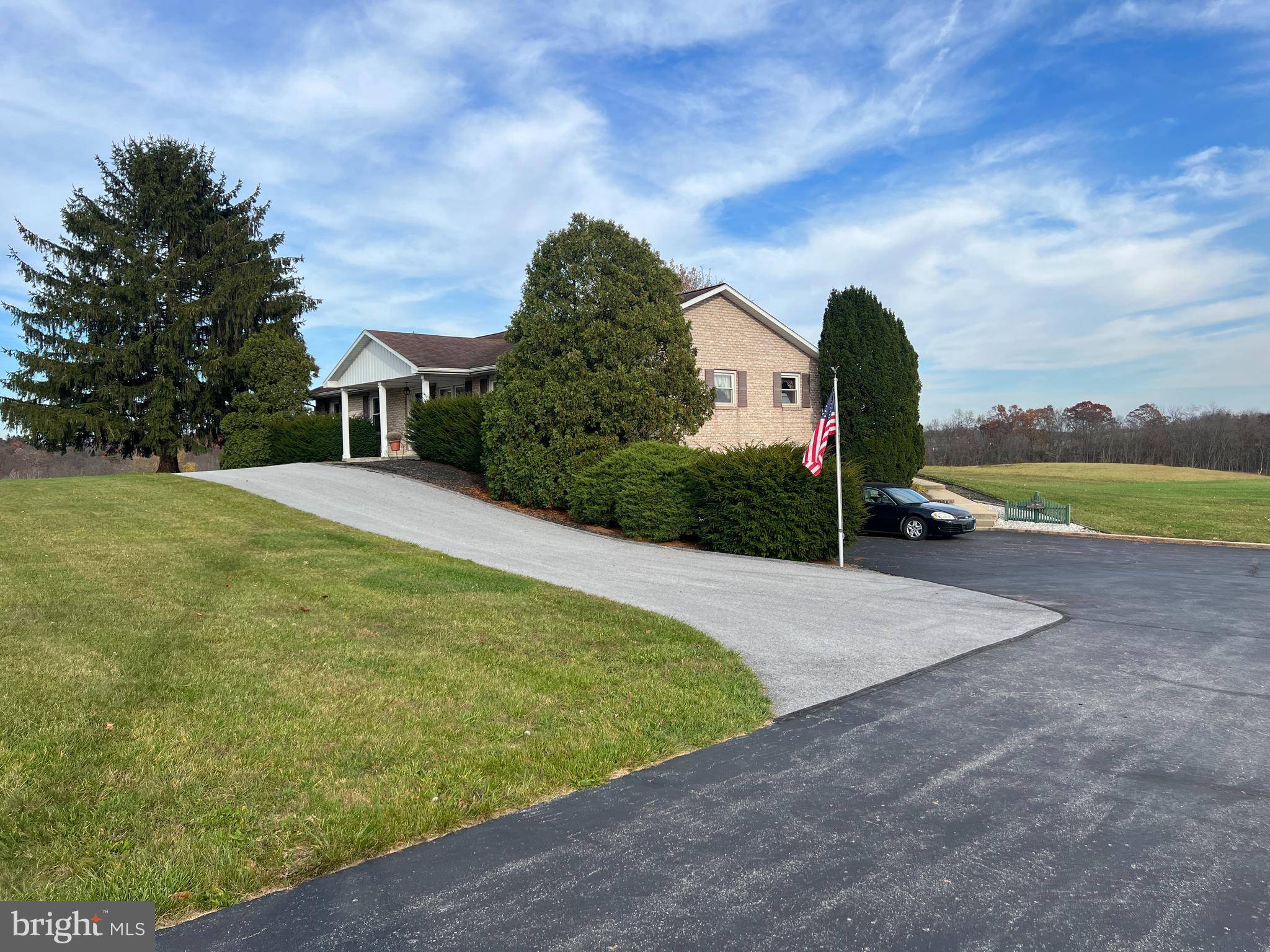 Newburg, PA 17240,235 FOX HILL RD