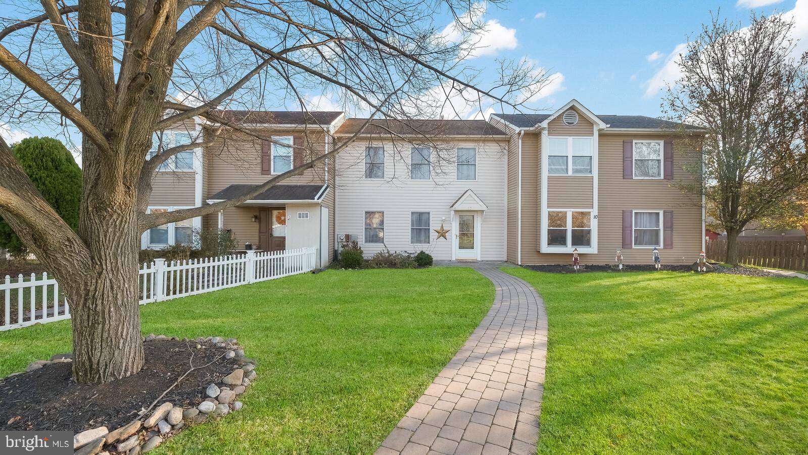 Horsham, PA 19044,12 CHURCHILL CIR