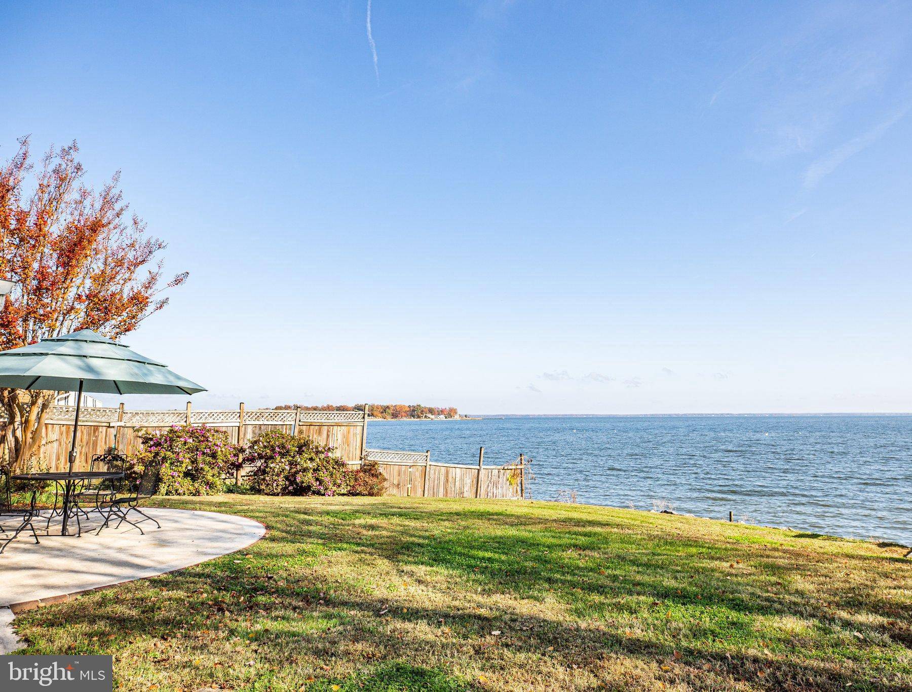 Colonial Beach, VA 22443,106 SHORE DR