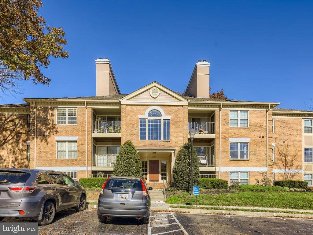 Sparks Glencoe, MD 21152,14221 DOVE CREEK WAY #103