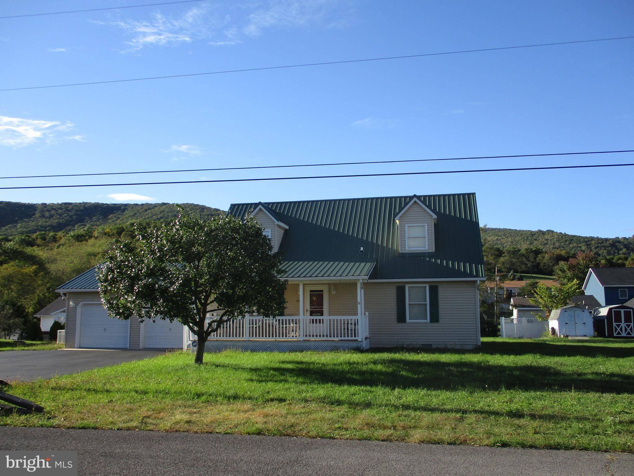 Keyser, WV 26726,1560 TERRI ST