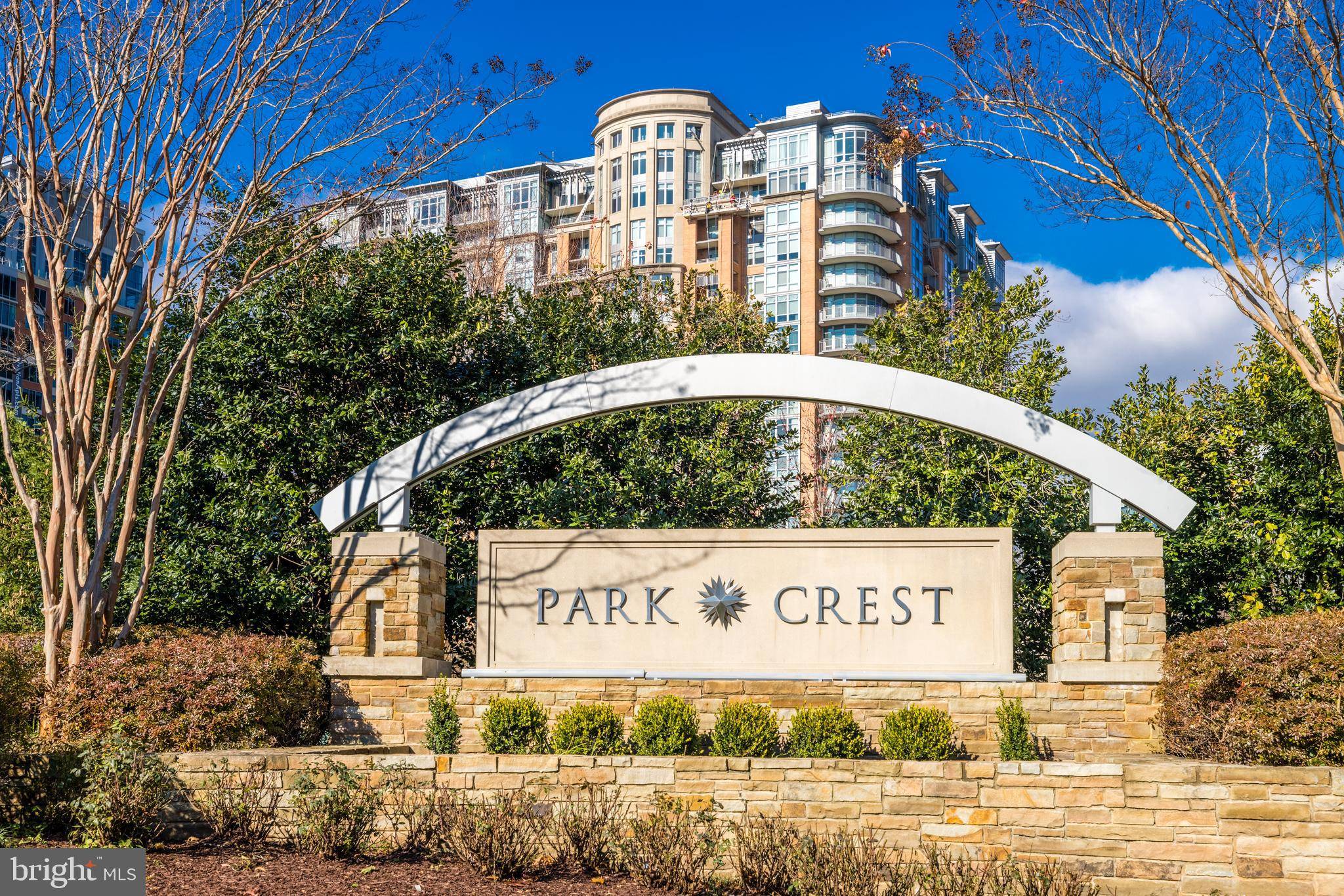 Mclean, VA 22102,8220 CRESTWOOD HEIGHTS DR #904