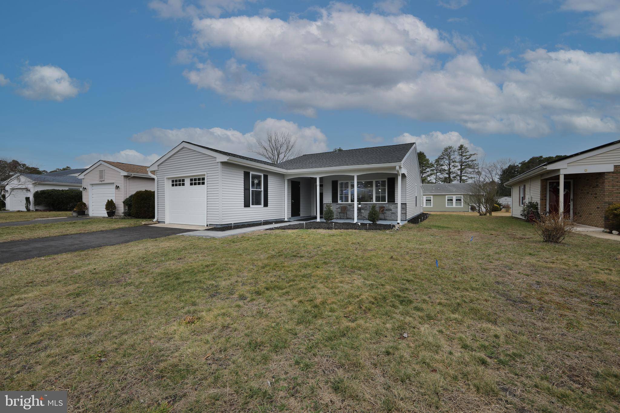 Southampton, NJ 08088,7 PICARDY PL