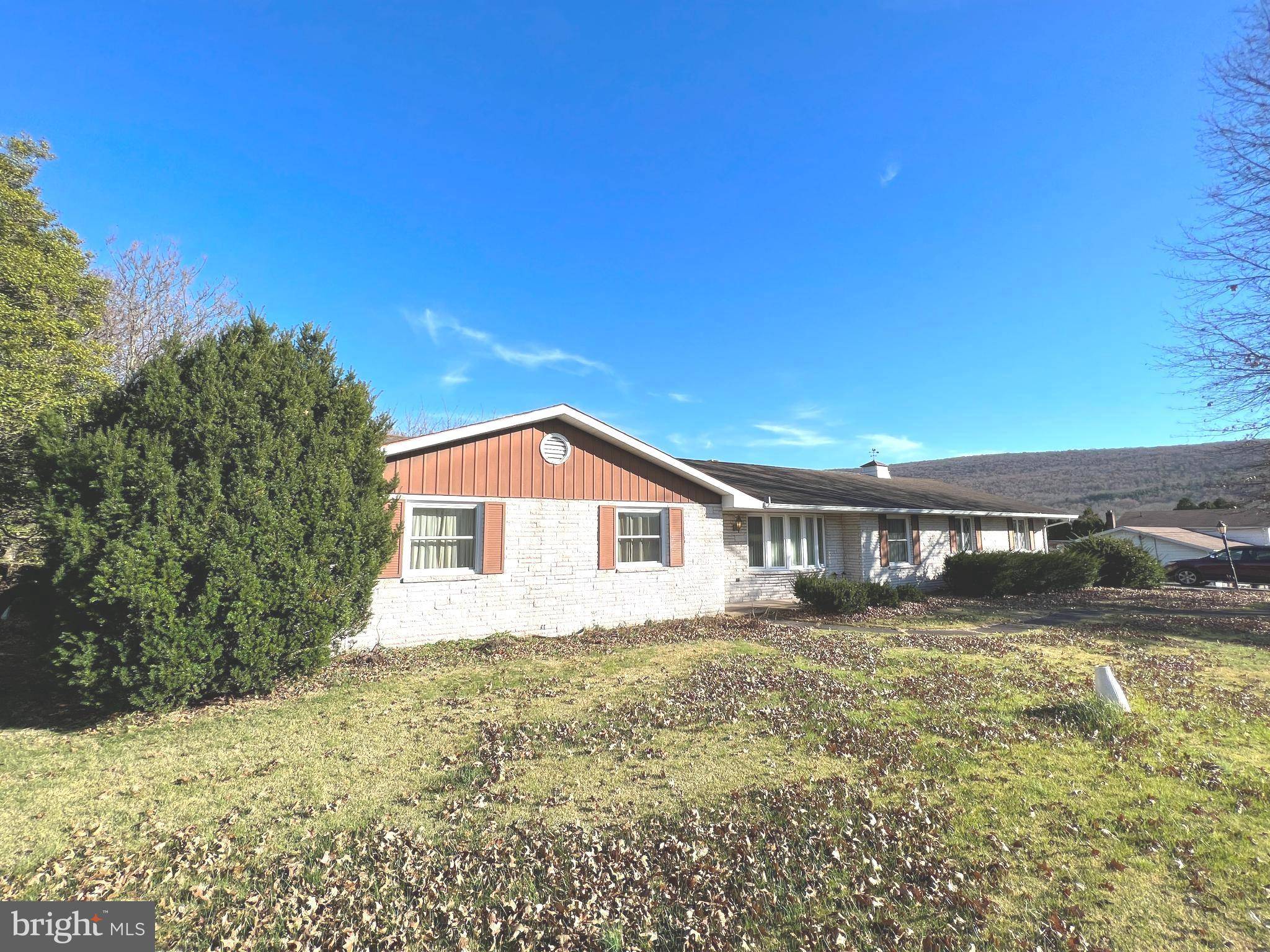 Williamstown, PA 17098,138 FAIRVIEW LN