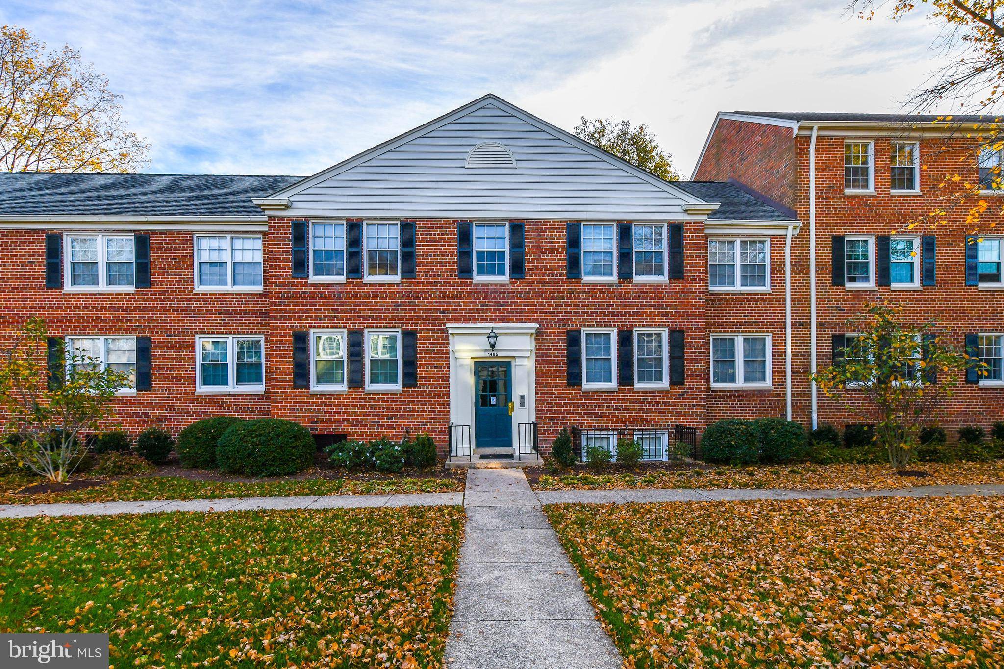 Alexandria, VA 22307,1405 BELLE VIEW #B2